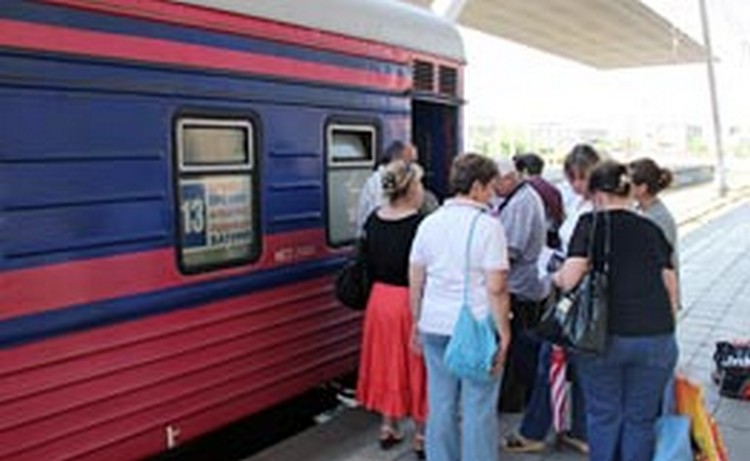 Билеты в СВ и купе фирменного поезда «Армения» подешевели на 2,2 тыс. и 2,7 тыс. драмов Билеты в СВ и купе фирменного поезда «Армения» подешевели на 2,2 тыс. и 2,7 тыс. драмов
