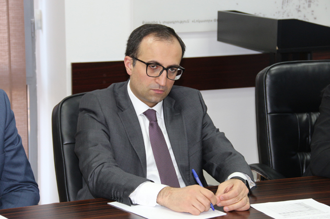 Հայաստանում կորոնավիրուսի թեստ է հանձնել ևս 12 մարդ․ Թորոսյանը հայտնել է դրանց պատասխանները Հայաստանում կորոնավիրուսի թեստ է հանձնել ևս 12 մարդ․ Թորոսյանը հայտնել է դրանց պատասխանները
