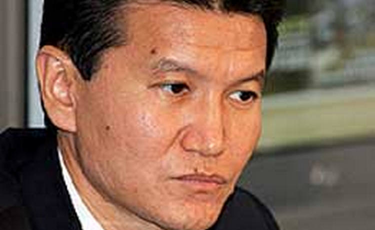 Илюмжинов совместно с китайскими партнерами создает инвестфонд объемом $5 млрд Илюмжинов совместно с китайскими партнерами создает инвестфонд объемом $5 млрд