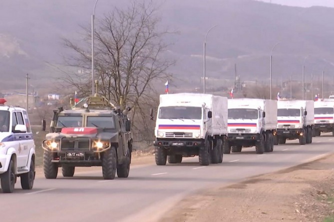 Российские миротворцы доставили в Карабах гуманитарную помощь Российские миротворцы доставили в Карабах гуманитарную помощь
