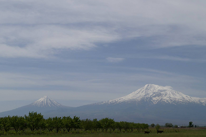 С хэштегом #Armenia: фотография Арарата в National Geography Travel вызвала бурные дискуссии (ФОТО)