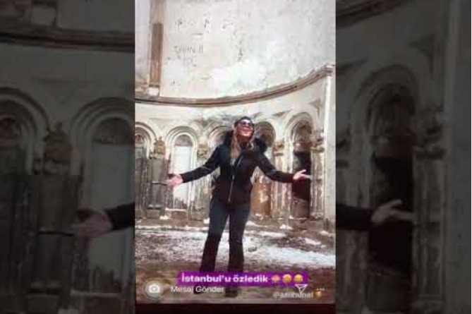 Турецкая певица исполнила эстрадную песню в армянском соборе в Ани: жена министра Турции одобрила (ВИДЕО)