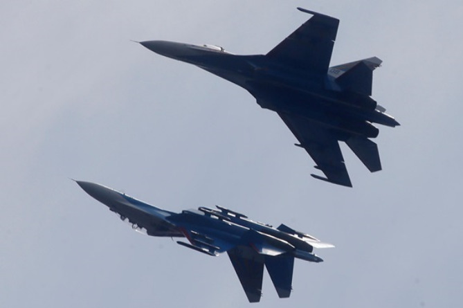 Минобороны показало передвижение турецких истребителей близ границ Армении и Арцаха (ВИДЕО)