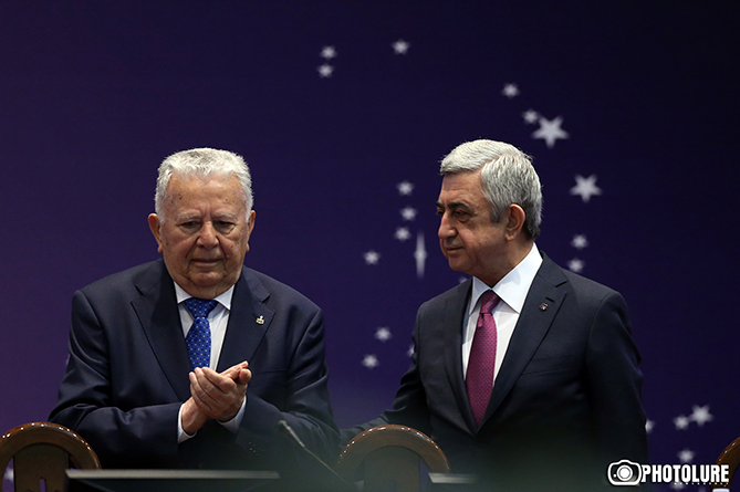 Президент Армении указал на новый подход к развитию науки в стране Президент Армении указал на новый подход к развитию науки в стране