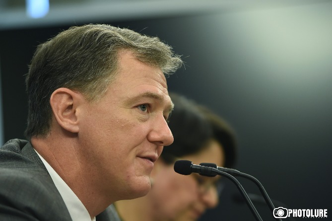Представитель Госдепа США анонсировал новый этап в армяно-американских отношениях Представитель Госдепа США анонсировал новый этап в армяно-американских отношениях