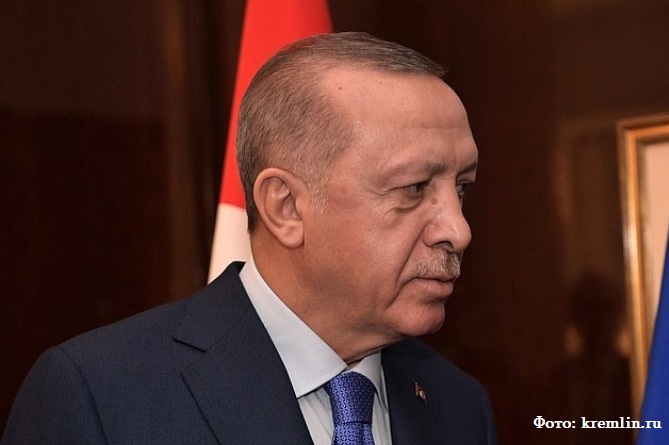 Президенту Турции подарили карту тюркского мира с регионами России