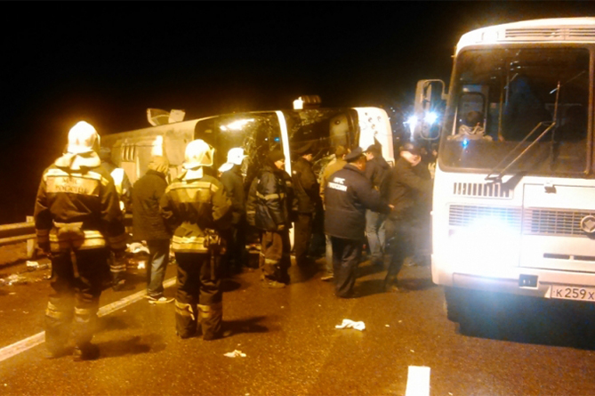 Число погибших при аварии автобуса Москва-Ереван достигло девяти, скончалась женщина