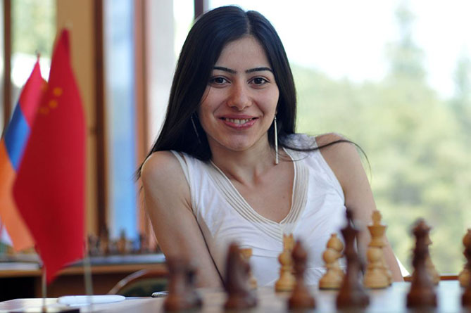 Հայ շախմատիստուհի Լիլիթ Մկրտչյանը պարտության է մատնել ադրբեջանցի մրցակցին Հայ շախմատիստուհի Լիլիթ Մկրտչյանը պարտության է մատնել ադրբեջանցի մրցակցին