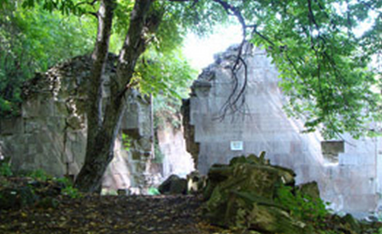 Монастырь Бардзракаш Сурб Григор X-XIIIвв. включен в «Список всемирного наследия» Всемирного фонда памятников