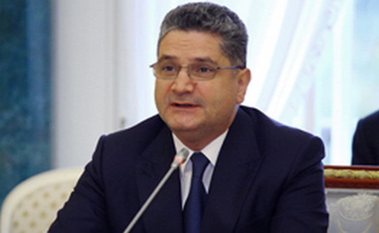 Бывший премьер-министр Армении перейдет на дипломатическую работу