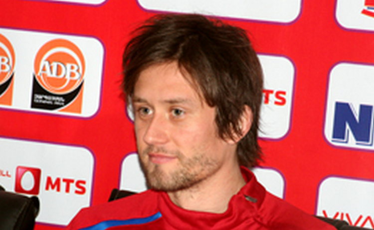 Росицки готов выйти на поле в матче с армянами, несмотря на травму