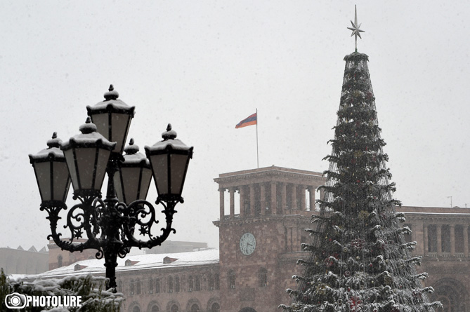 Ձնե հեքիաթ Երևանում-0