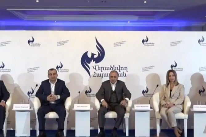 «Վերածնվող Հայաստան» նորաստեղծ կուսակցությունը մտադիր է մասնակցել արտահերթ ընտրություններին, բայց կան «կարմիր գծեր» «Վերածնվող Հայաստան» նորաստեղծ կուսակցությունը մտադիր է մասնակցել արտահերթ ընտրություններին, բայց կան «կարմիր գծեր»