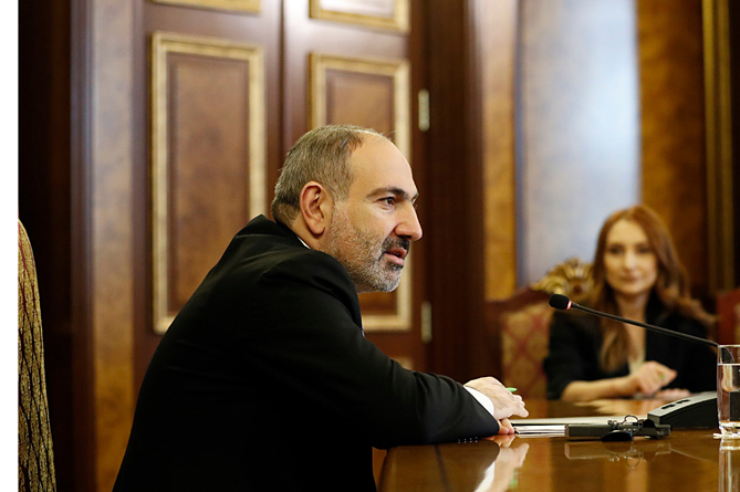 Пашинян представил послам стран ОБСЕ ситуацию вокруг Конституционного суда 