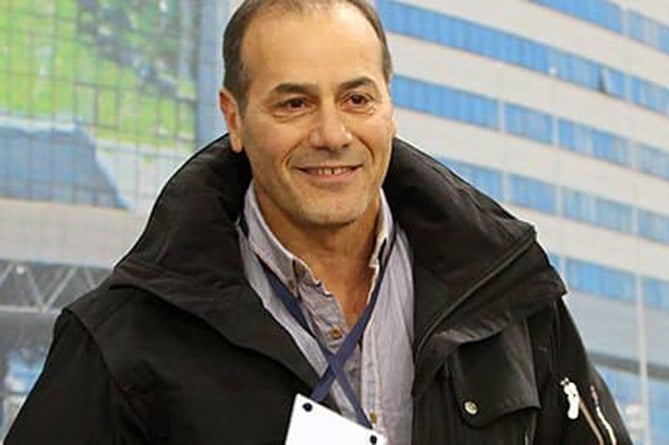 Знаменитый тренер Рафаэль Арутюнян будет включен в Зал славы фигурного катания США