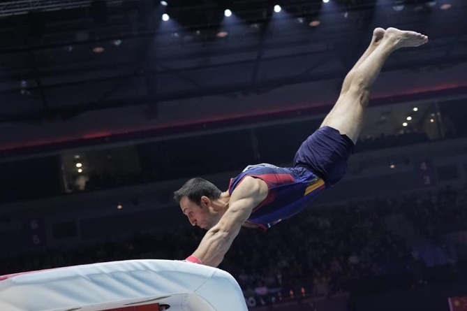 Артур Давтян стал чемпионом мира по спортивной гимнастике (ФОТО)