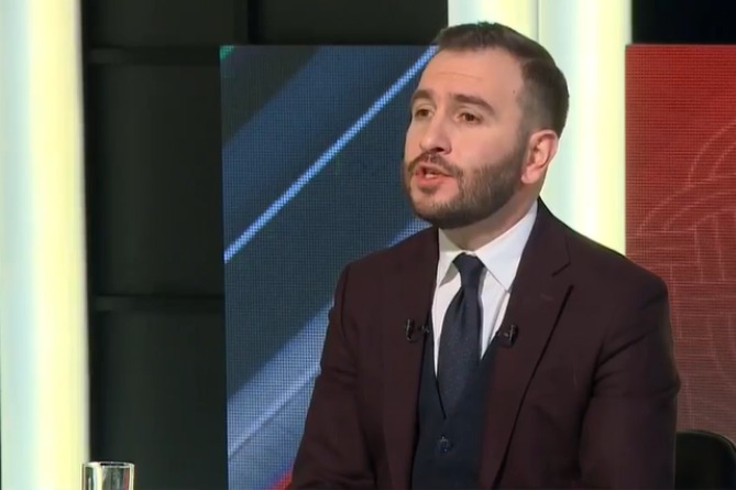 Глава правящей фракции "ГД" о ситуации с блокировкой Лачинского коридора: у Армении два пути - война или дипломатия (ВИДЕО)