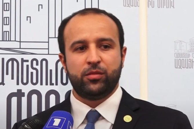 ՀՀ վարչապետի հրաժարականի պահանջ լայն հասարակության շրջանում գոյություն չունի. «Իմ քայլի» պատգամավոր (ՎԻԴԵՈ) ՀՀ վարչապետի հրաժարականի պահանջ լայն հասարակության շրջանում գոյություն չունի. «Իմ քայլի» պատգամավոր (ՎԻԴԵՈ)