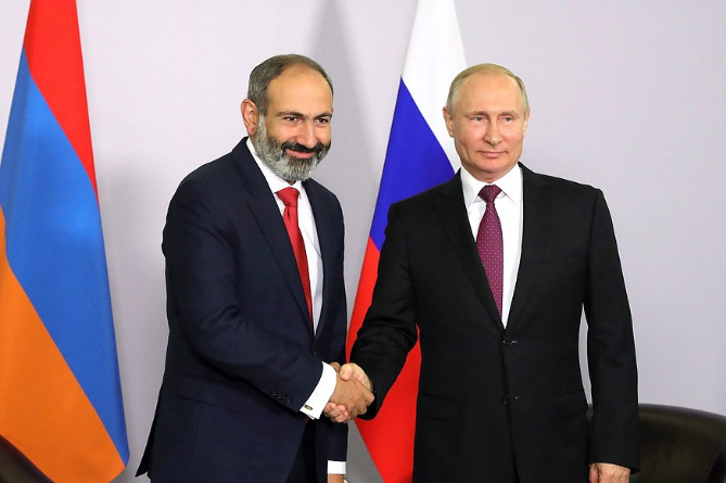 Встреча Пашинян-Путин была ознакомительной и позволила озвучить основные месседжи отношений Армении и России 