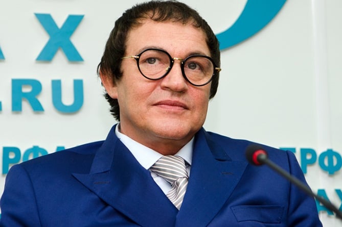 Дибров рассказал об армянских корнях (ВИДЕО) Дибров рассказал об армянских корнях (ВИДЕО)