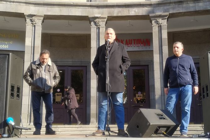 Деятели культуры Армении анонсировали марш единства в поддержку родственников пропавших без вести и погибших военнослужащих Деятели культуры Армении анонсировали марш единства в поддержку родственников пропавших без вести и погибших военнослужащих