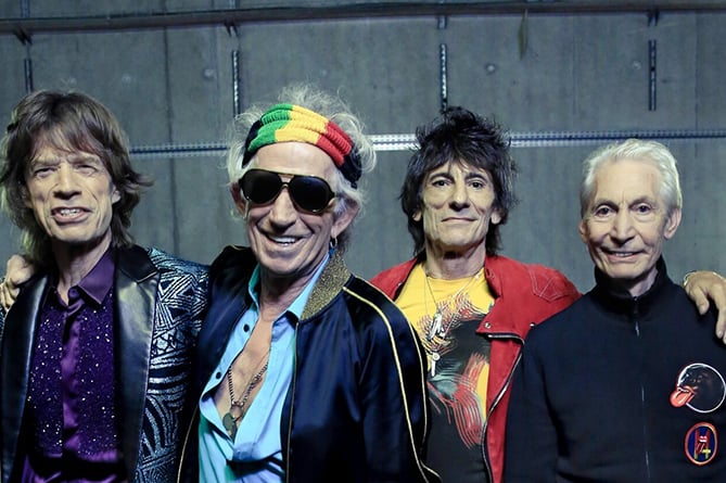 Вышел клип The Rolling Stones с Кристен Стюарт (ВИДЕО) Вышел клип The Rolling Stones с Кристен Стюарт (ВИДЕО)