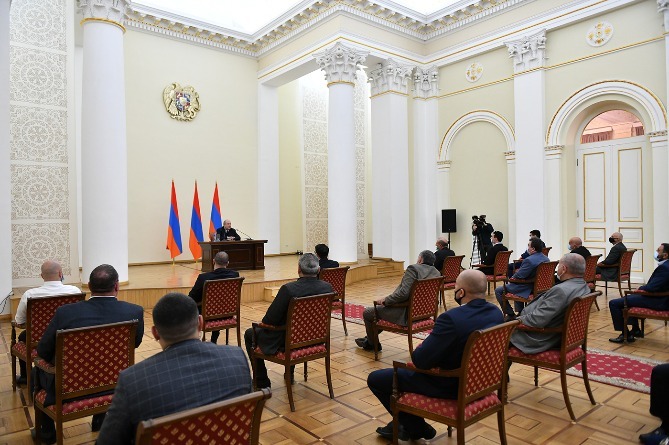 Ղարաբաղի վերաբերյալ համաձայնագիրը չի սահմանում նրա կարգավիճակը. ՀՀ Նախագահը կոչ է արել վերադառնալ ԵԱՀԿ ՄԽ ձևաչափին (ՎԻԴԵՈ) Ղարաբաղի վերաբերյալ համաձայնագիրը չի սահմանում նրա կարգավիճակը. ՀՀ Նախագահը կոչ է արել վերադառնալ ԵԱՀԿ ՄԽ ձևաչափին (ՎԻԴԵՈ)