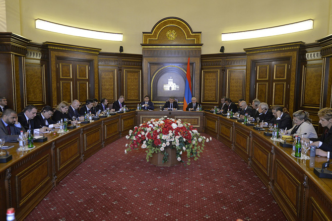 Փաշինյանի հետ օրակարգը բաց է. Կարապետյանը` ՀՀ–ում հավատարմագրված դեսպաններին Փաշինյանի հետ օրակարգը բաց է. Կարապետյանը` ՀՀ–ում հավատարմագրված դեսպաններին
