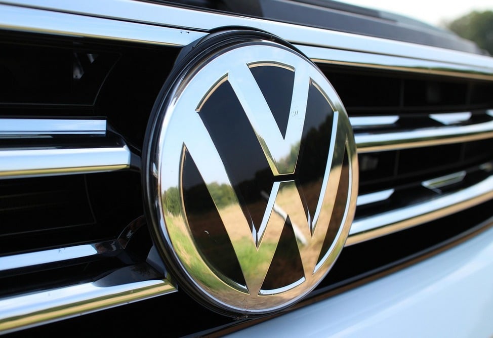  Более 20 тыс. сотрудников Volkswagen добровольно уйдут с работы за выходное пособие в десятки тысяч евро