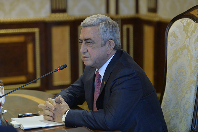 Նախագահ Սերժ Սարգսյանը ցավակցական հեռագիր է հղել ԱՄՆ նախագահ Դոնալդ Թրամփին Նախագահ Սերժ Սարգսյանը ցավակցական հեռագիր է հղել ԱՄՆ նախագահ Դոնալդ Թրամփին