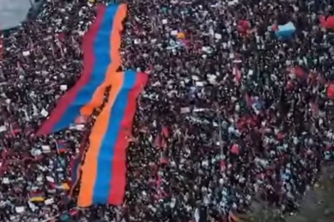Սփյուռքի 20-ից ավելի կառույցներ պահանջում են Նիկոլ Փաշինյանի հրաժարականը