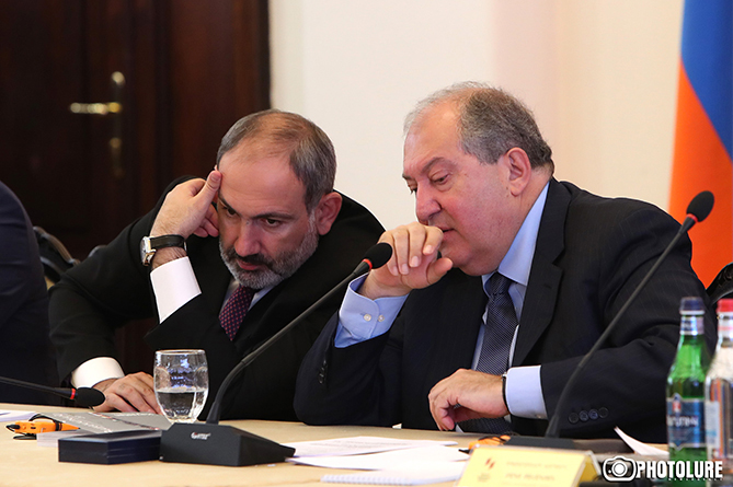 Փաշինյանը նախագահին է  առաջարկել պաշտպանության նախարարի, փոխվարչապետի և շրջակա միջավայրի նախարարի թեկնածուներին