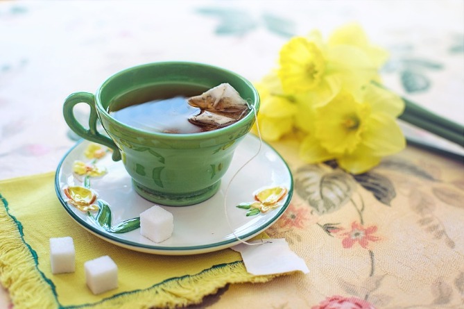 Внимание - чай! 6 свойств бодрящего напитка, которые могут навредить здоровью