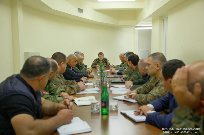 В Арцахе открыли «Горячую линию» по вопросам продобеспечения: на внеочередном заседании Совбеза обсуждены ключевые проблемы