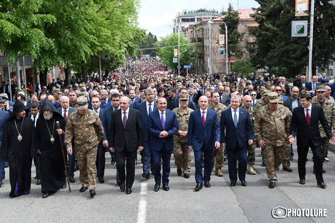 Премьер Армении: единство и решимость армянского народа в очередной раз принудило противника к миру Премьер Армении: единство и решимость армянского народа в очередной раз принудило противника к миру