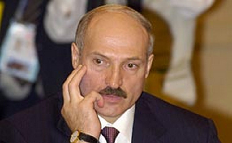 Президент Белоруссии Лукашенко считает единственно верным курс на интеграцию с Россией