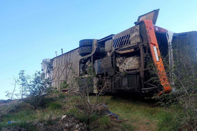 Задержан водитель иранского автобуса: в ДТП в Сюнике погибло 5 человек (ПОДРОБНОСТИ) Задержан водитель иранского автобуса: в ДТП в Сюнике погибло 5 человек (ПОДРОБНОСТИ)