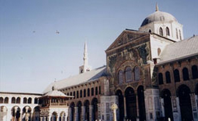 Дамаск доверяет России и не доверяет коалиции во главе с США - глава МИД Сирии