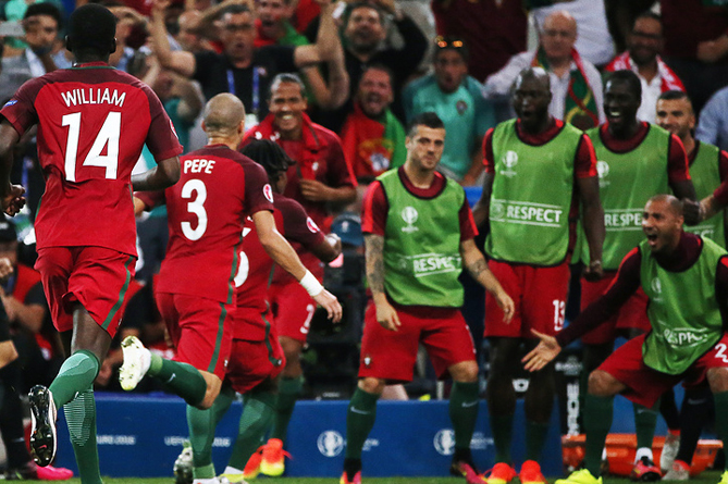 Португальцы победили поляков и вывели сборную в полуфинал Евро-2016