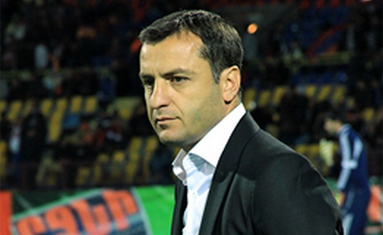 Бывший главный тренер сборной Армении Минасян заинтересовал казанский "Рубин"