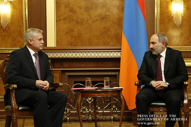 Հայաստանի վարչապետն ու ՀԱՊԿ գլխավոր քարտուղարը քննարկել են Ղազախստանում ստեղծված իրավիճակը Հայաստանի վարչապետն ու ՀԱՊԿ գլխավոր քարտուղարը քննարկել են Ղազախստանում ստեղծված իրավիճակը