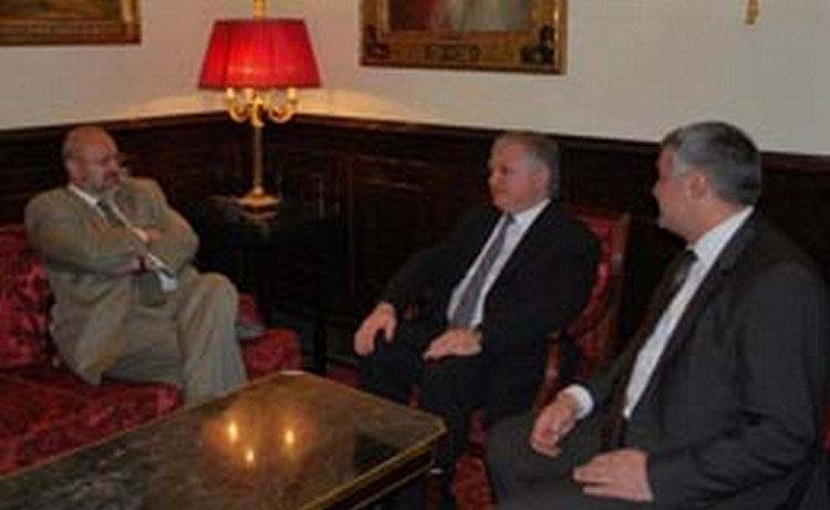 Глава армянского МИД пригласил новоизбранного генсека ОБСЕ в Ереван