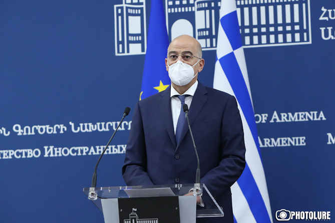 Афины призывают стороны арцахского конфликта вернуться за стол переговоров – МИД Греции