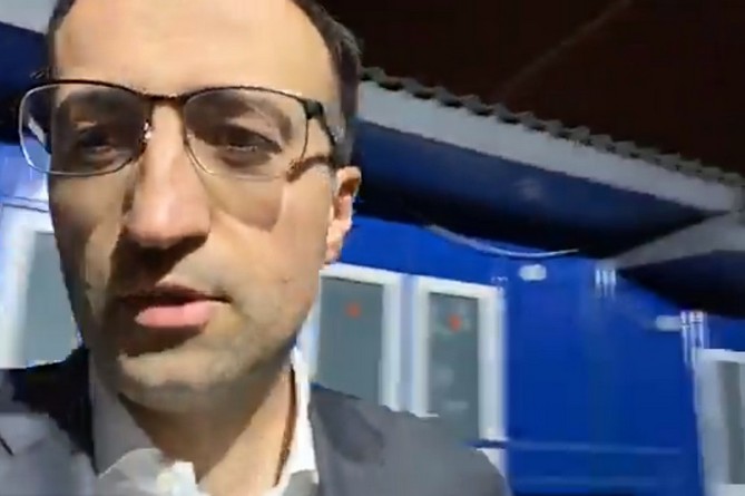Торосян в прямом эфире показал модульную приемную Норкской инфекционной больницы (ВИДЕО) 