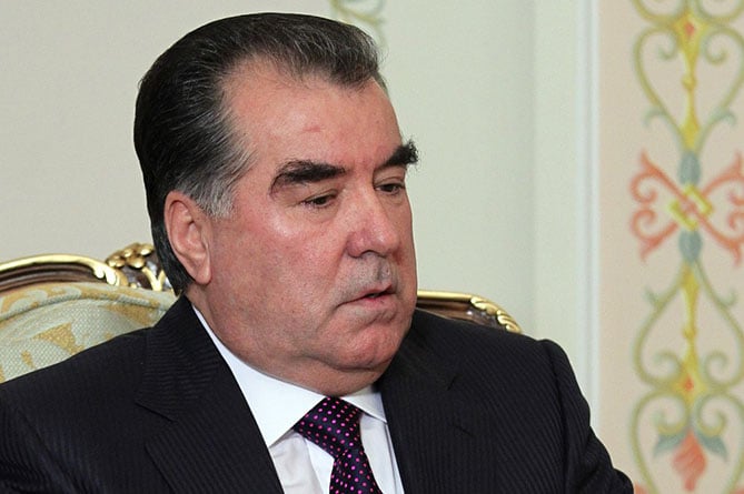 КС Таджикистана разрешил Эмомали Рахмону избираться неограниченное количество раз КС Таджикистана разрешил Эмомали Рахмону избираться неограниченное количество раз