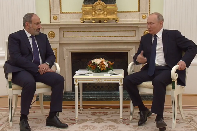 Փաշինյանն ու Պուտինը կզրուցեն և կընթրեն (ՖՈՏՈ) Փաշինյանն ու Պուտինը կզրուցեն և կընթրեն (ՖՈՏՈ)