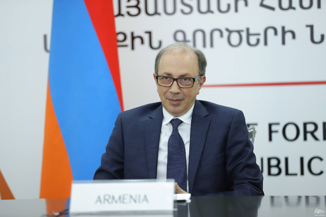 Глава МИД Армении назвал варварство Азербайджана в Арцахе вызовом для мира и выступил с предложением на Форуме древних цивилизаций Глава МИД Армении назвал варварство Азербайджана в Арцахе вызовом для мира и выступил с предложением на Форуме древних цивилизаций