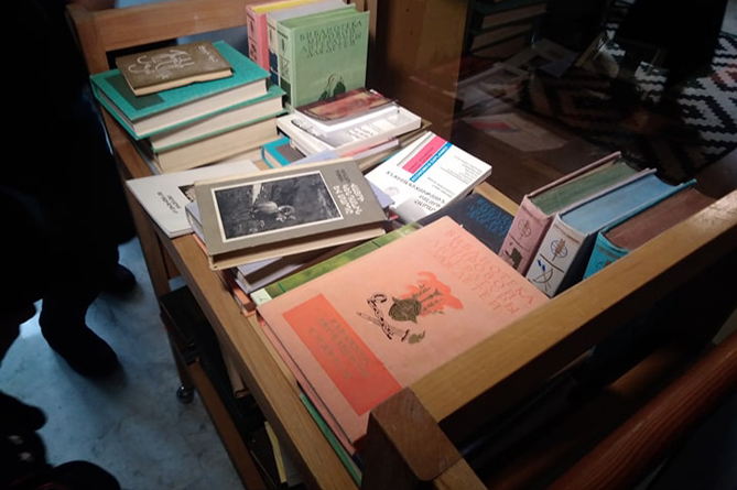 Армения и Россия обсуждают расширение образовательных программ. В их числе - обучение армянскому языку в школах РФ и наоборот 