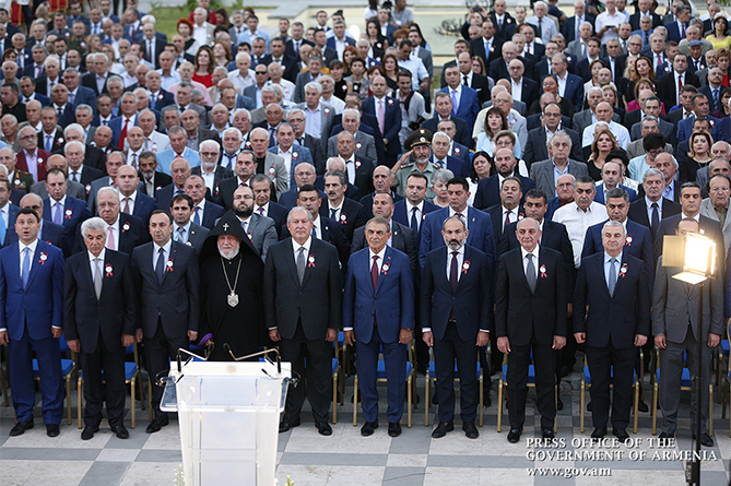 100-летие парламента Армении: сквозь срез истории в ответственное будущее (ФОТО)