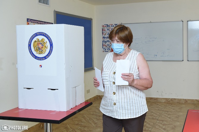      Оснований для признания недействительными результатов выборов в парламент Армении нет – Бадасян 